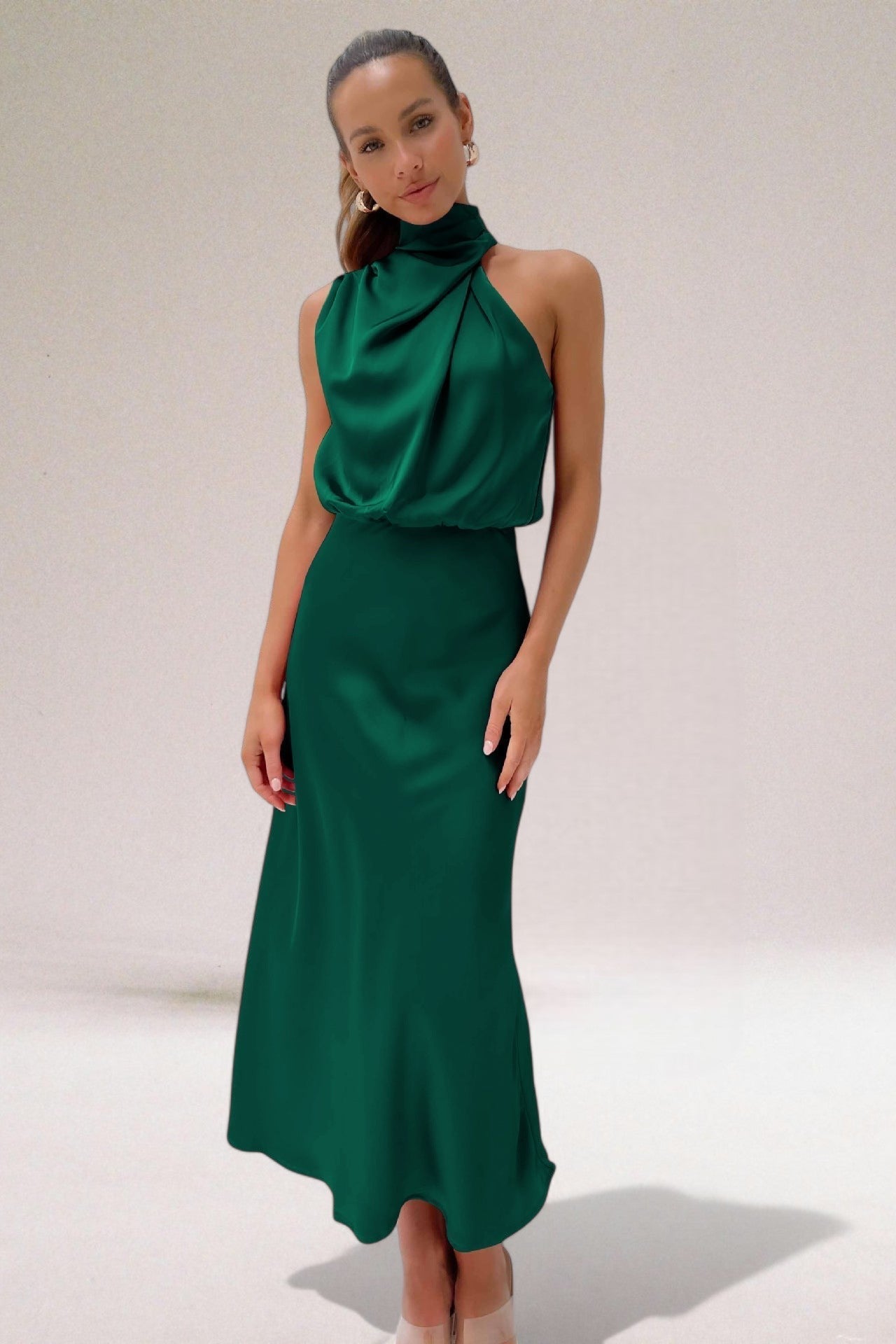 Phoebe - Robe Glamour En Satin Avec Licol 1 + 1 GRATUIT
