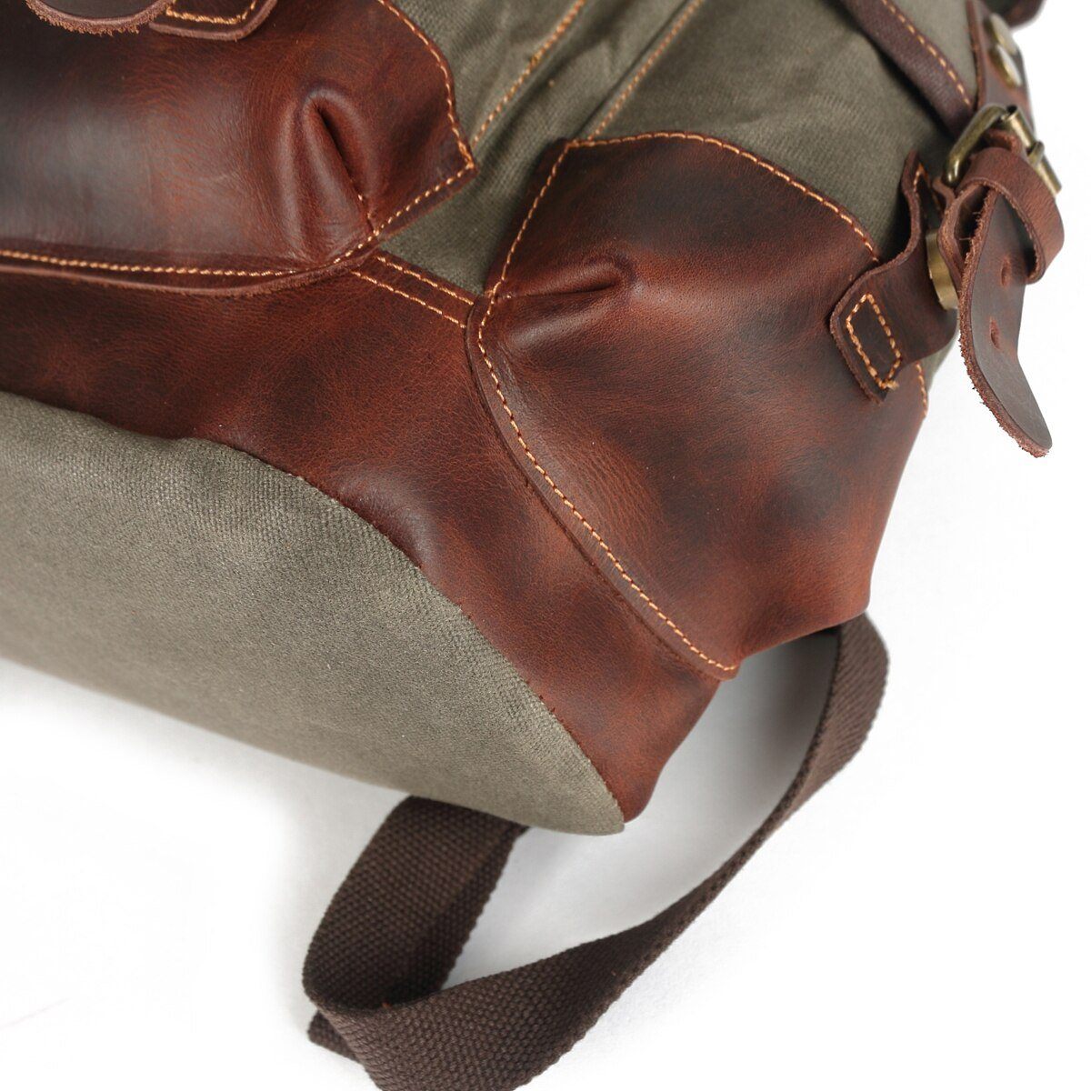 Jonathan - Canvas Hiking Backpack