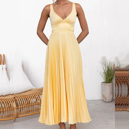 Adalina - Robe Longue Plissée Jaune A Col En V 1 + 1 GRATUIT
