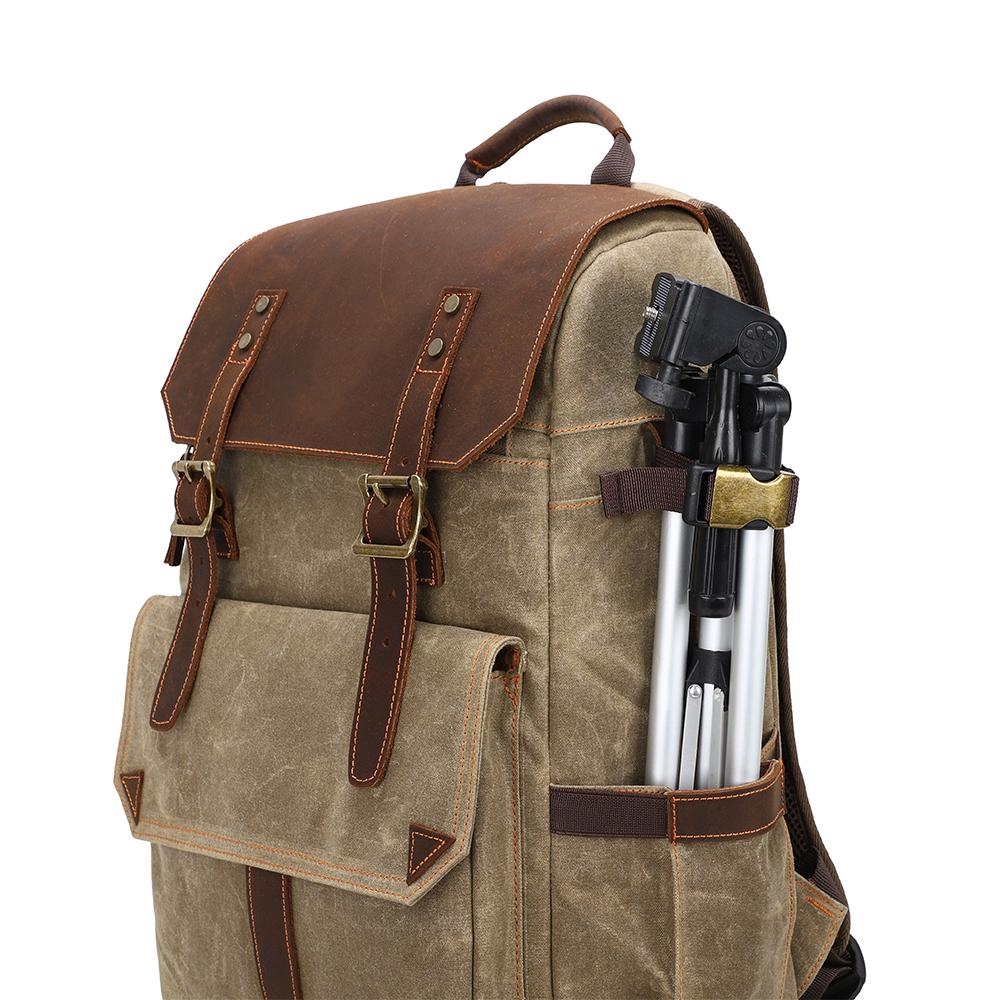 Takoto - Vintage Camera Backpack
