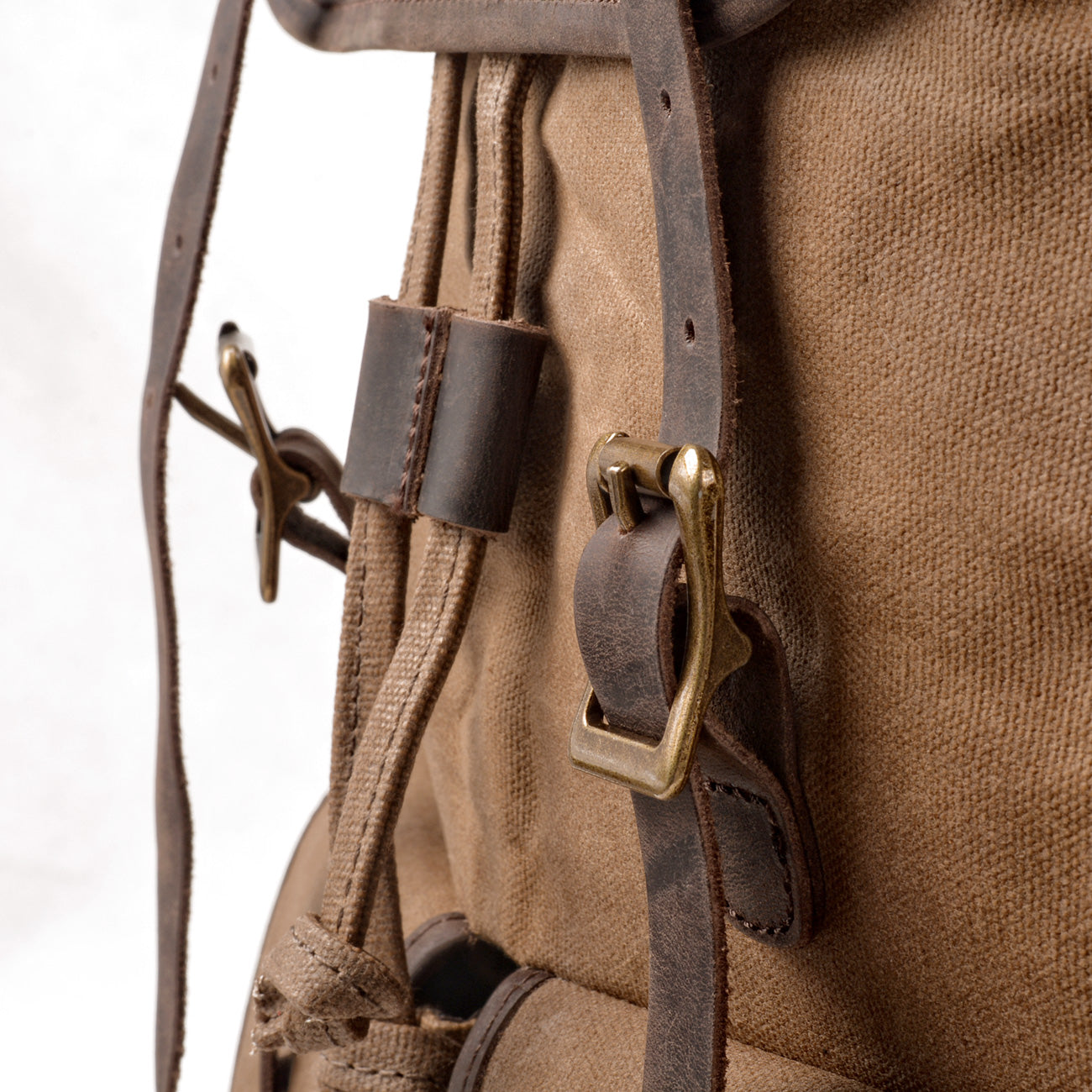 Edward - Canvas Travel Backpack