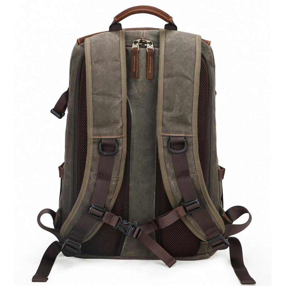 Takoto - Vintage Camera Backpack